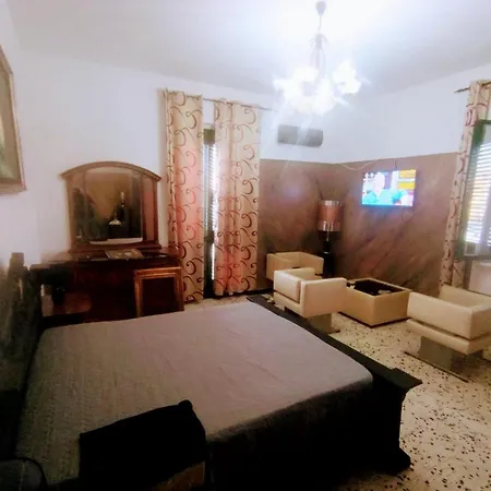 게스트하우스 Cala Licina