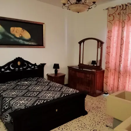 Cala Licina 게스트하우스 아그로폴리