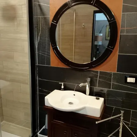 게스트하우스 Cala Licina 4*