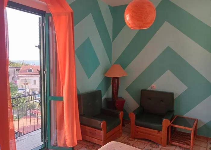 Casa de hóspedes Cala Licina 4*